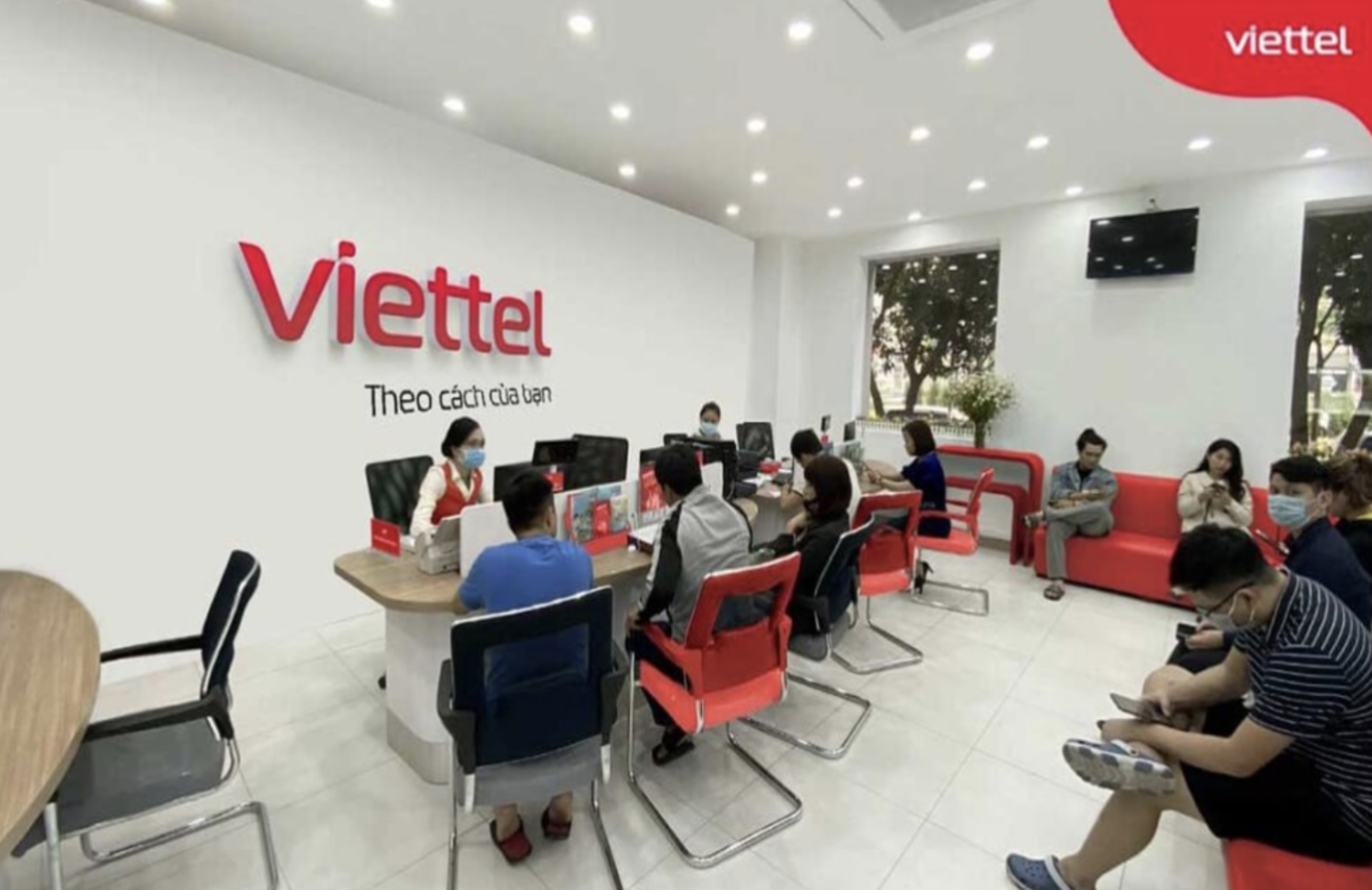 Lắp Internet Viettel Quận 1: Ưu Đãi Hấp Dẫn, Tốc Độ Vượt Trội 3 Lắp đặt mạng internet tại Lắp Mạng Viettel 24h